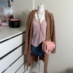 Soft and comfortable brown cardigan
